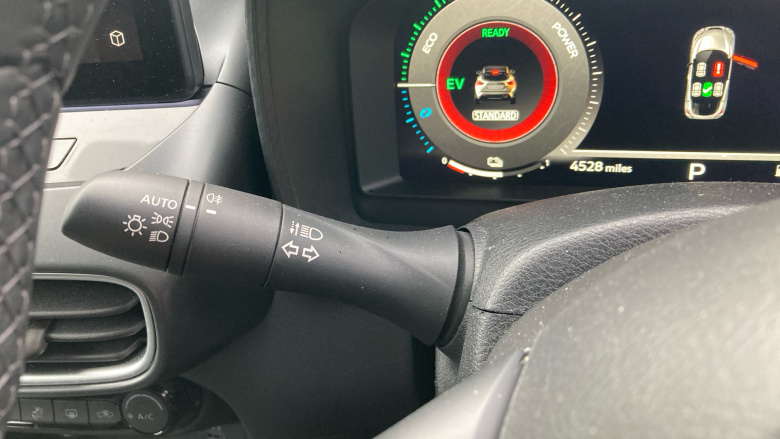 Nissan Juke 1.6 Hybrid N-Connecta 5dr Auto Hybrid Hatchback